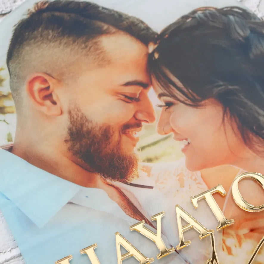 【アクリルフォトウェルカムボード】ミラーゴールドで名入れいたします。