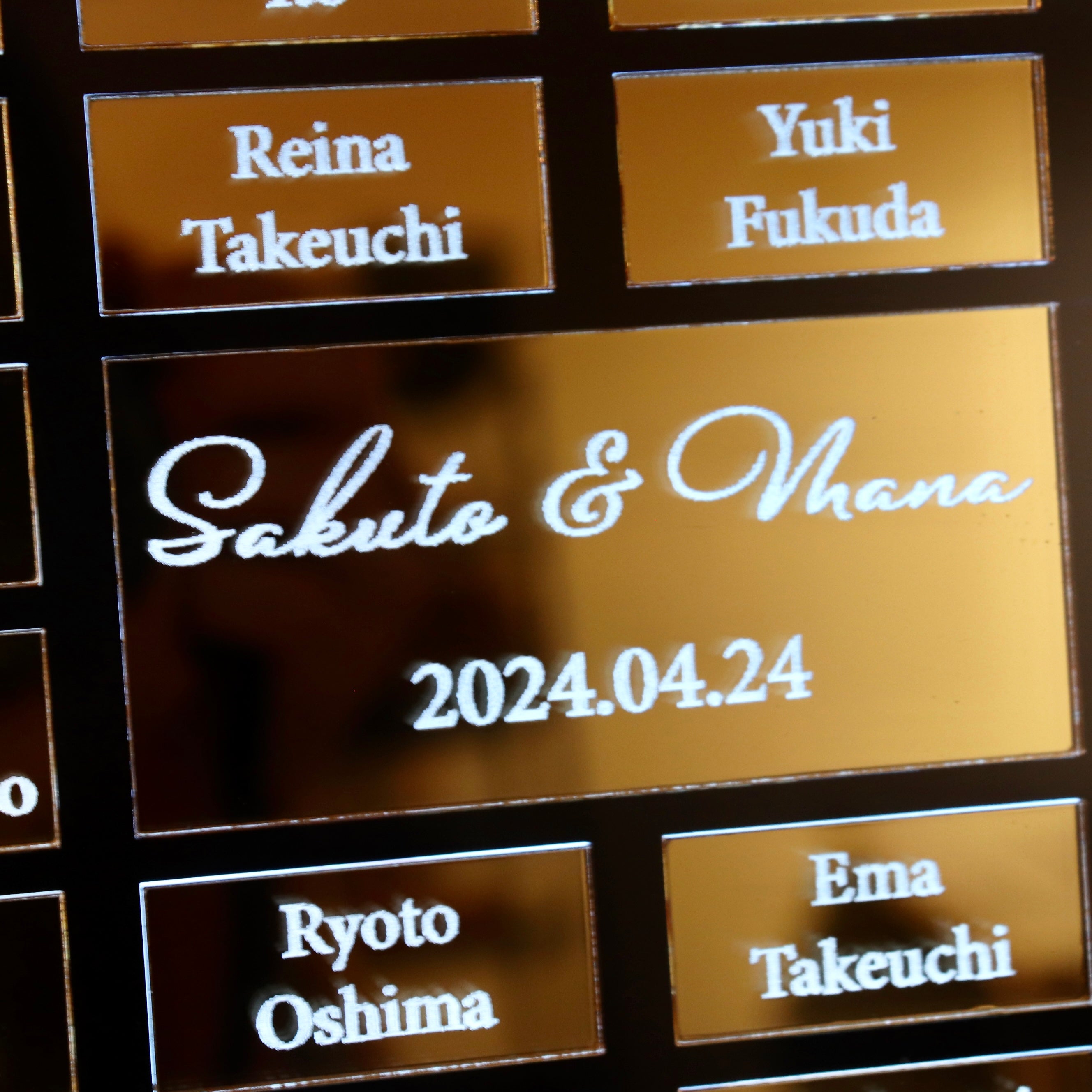 Creema特集掲載】ゲスト参加型ミラーゴールド結婚証明書 ライトアップ